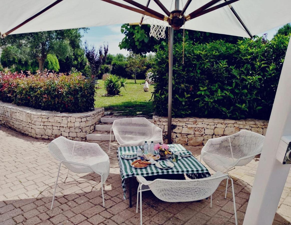 Hotel The Holiday House à Santeramo in Colle Extérieur photo